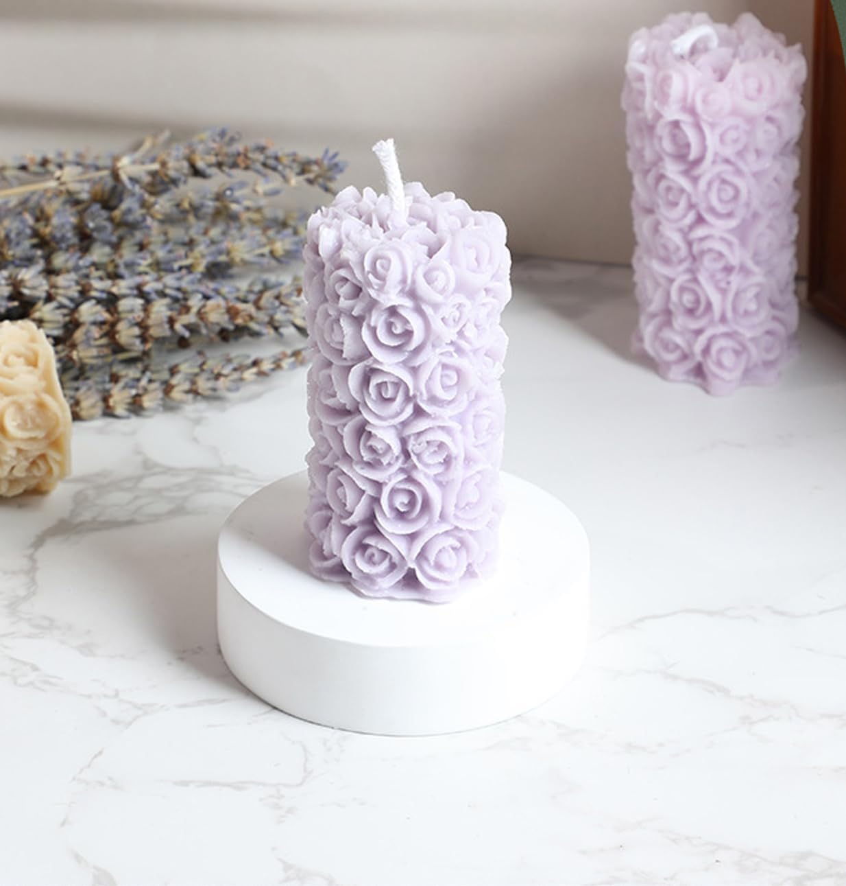 Rose Cluster Aesthetic Scented Candle, 60g Hand-Carved Flower Soy Candle, Scented Decorative Candle, Art Candle - Image 2